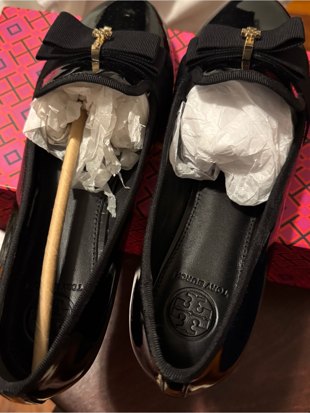 Tory Burch Black Patent Bow Loafers with Gold Logo Accent - Picture 3 of 4